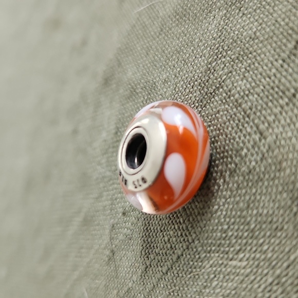 Charm - Picture 3 of 3